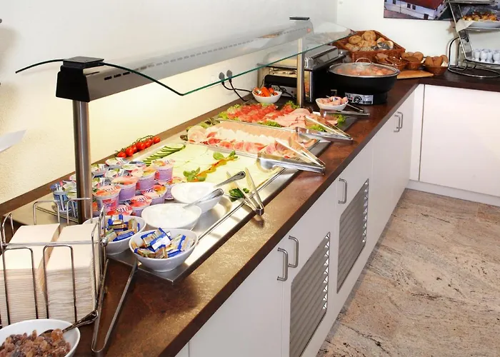 Hotel Fuessen Отель Фюссен